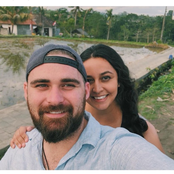 Meet your Posher, Stephanie - Picture 7 of 7